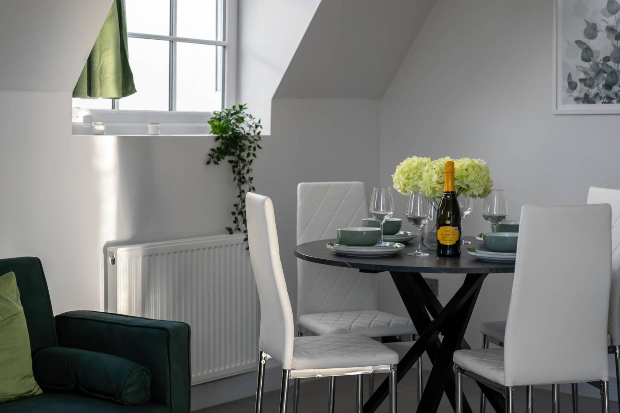 Modern & Stylish Apartments Didcot With Free Wifi Exterior foto